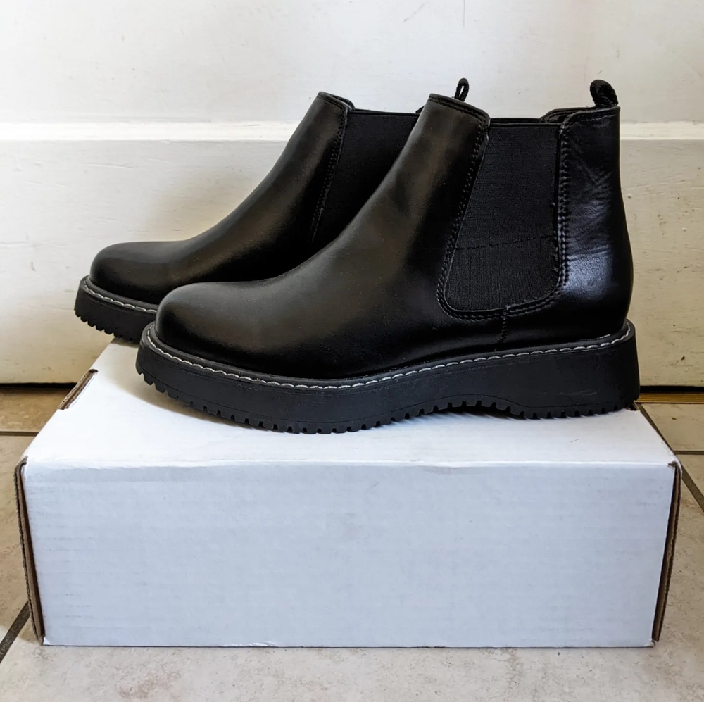 Steve Madden